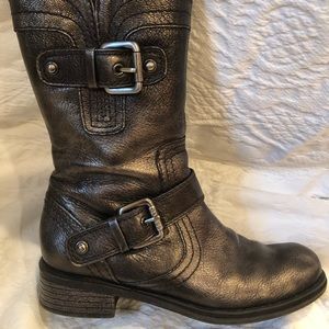 Guess bronze leather boot
